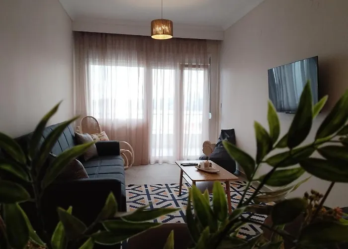 Hilltop Luxury Apartment